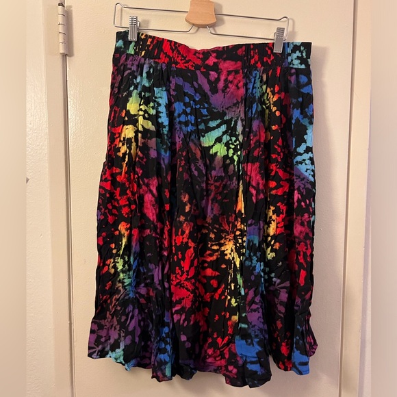 Torrid Rainbow Tie-dye Skirt Size 0 - Picture 4 of 6